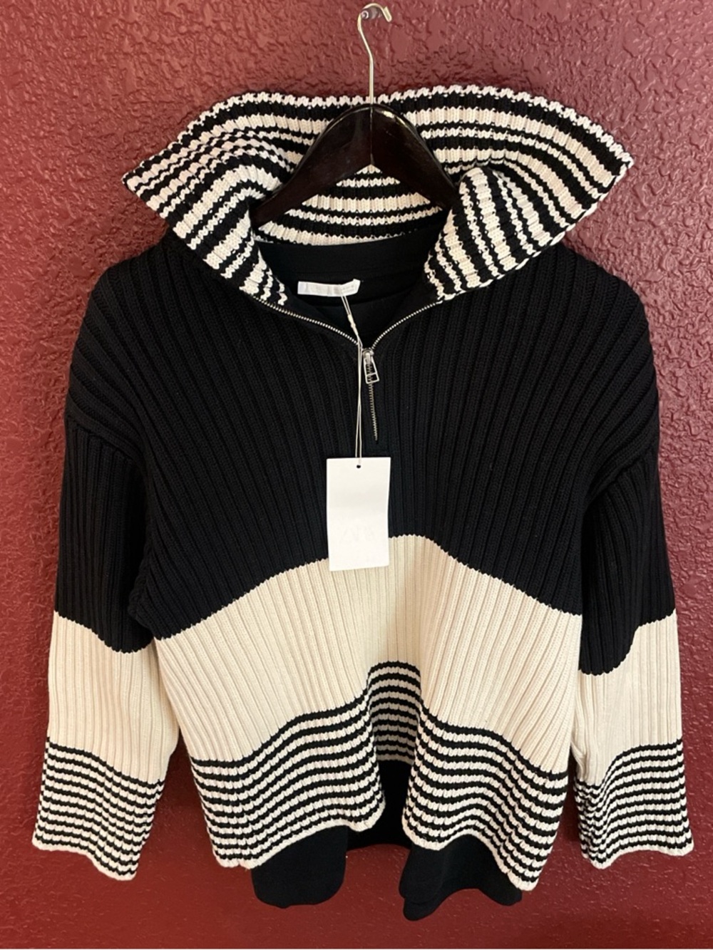 Chaps Black and Cream Ribbed Turtleneck Sweater